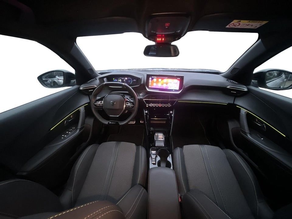 Peugeot e-2008 54 GT 5d