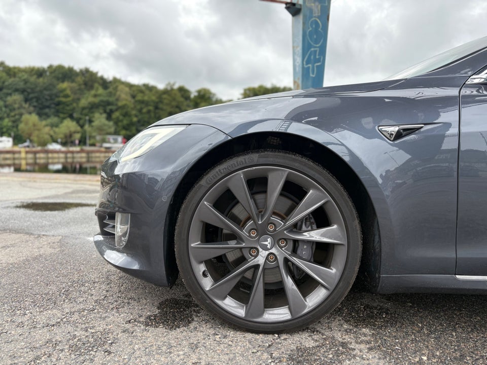 Tesla Model S 75D 5d