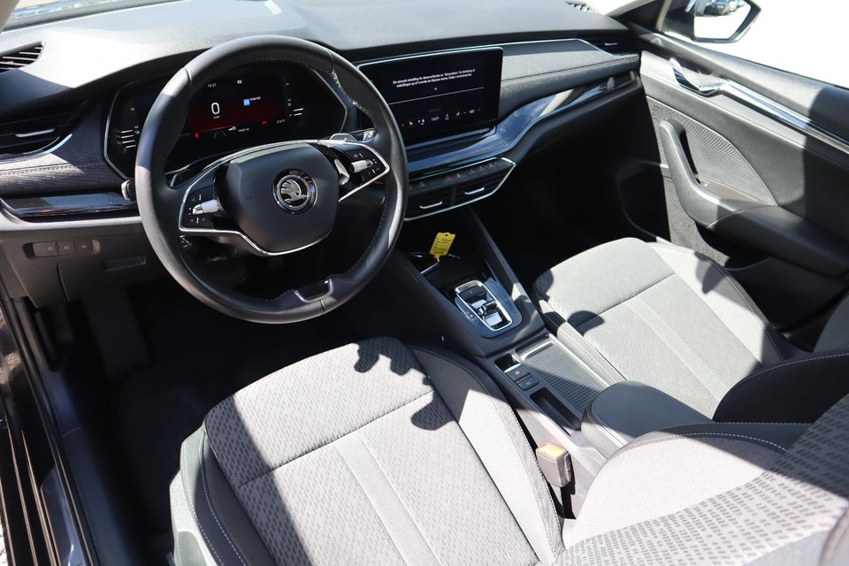 Skoda Octavia 1,4 TSi iV Plus Combi DSG 5d