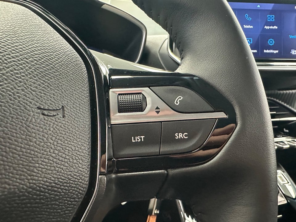 Peugeot 208 1,2 PureTech 100 Allure 5d