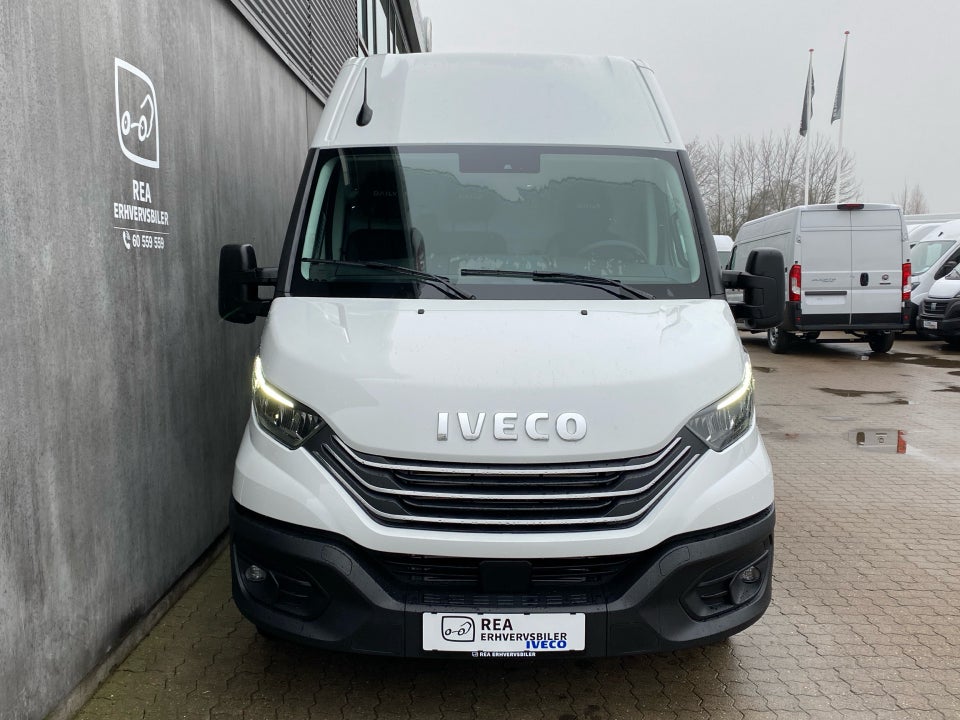 Iveco Daily 3,0 35S18 12m³ Van AG8