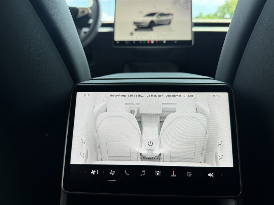 Tesla Model 3 Long Range AWD 4d