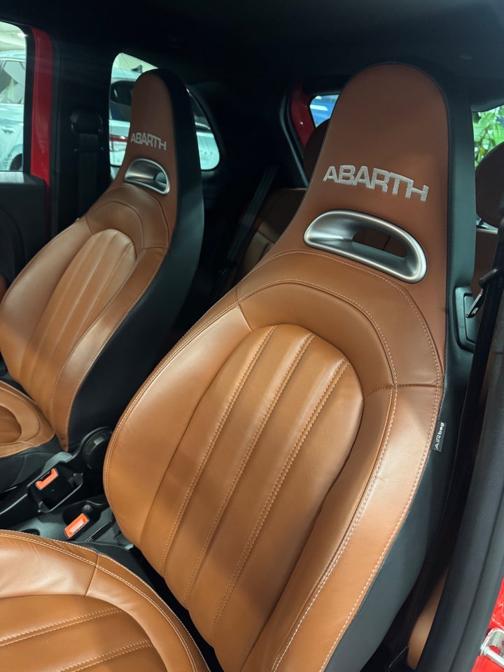 Abarth 595 1,4 T-Jet 180 Competizione aut. 3d