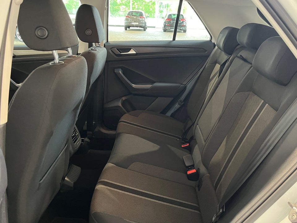 VW T-Roc 1,0 TSi 115 Style 5d