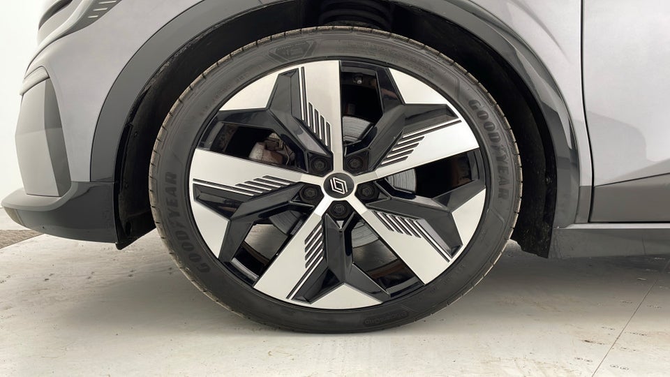 Renault Megane E-Tech 60 Techno 5d