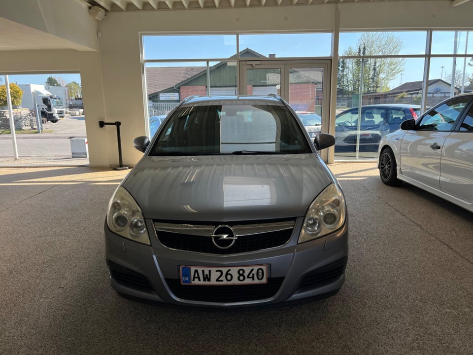 Opel Vectra 1,9 CDTi Elegance stc. 5d
