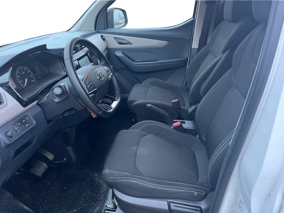 Maxus e-Deliver 3 52 Cargo Van SWB