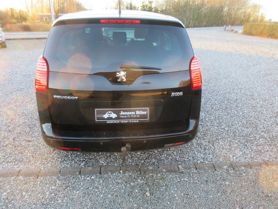 Peugeot 5008 2,0 HDi 150 Premium 7prs 5d