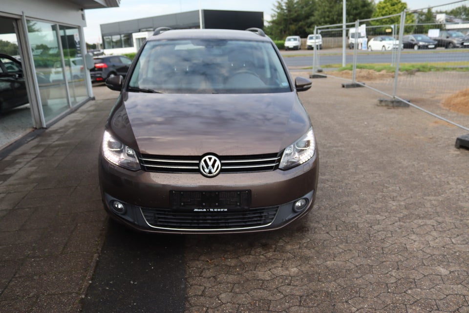 VW Touran 1,6 TDi 105 Comfortline DSG 7prs 5d
