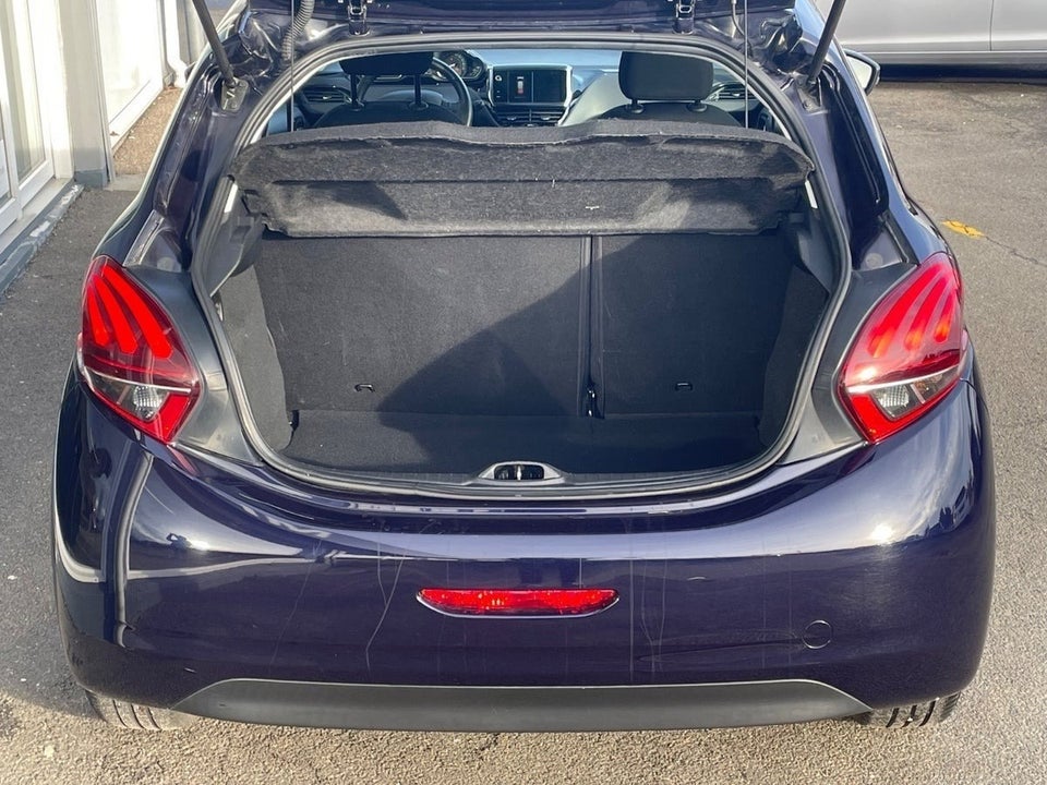 Peugeot 208 1,6 BlueHDi 100 Envy 5d