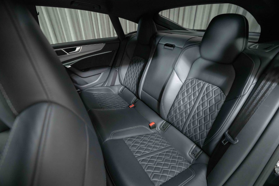 Audi A7 55 TFSi e S-line Sportback quattro S-tr. 5d