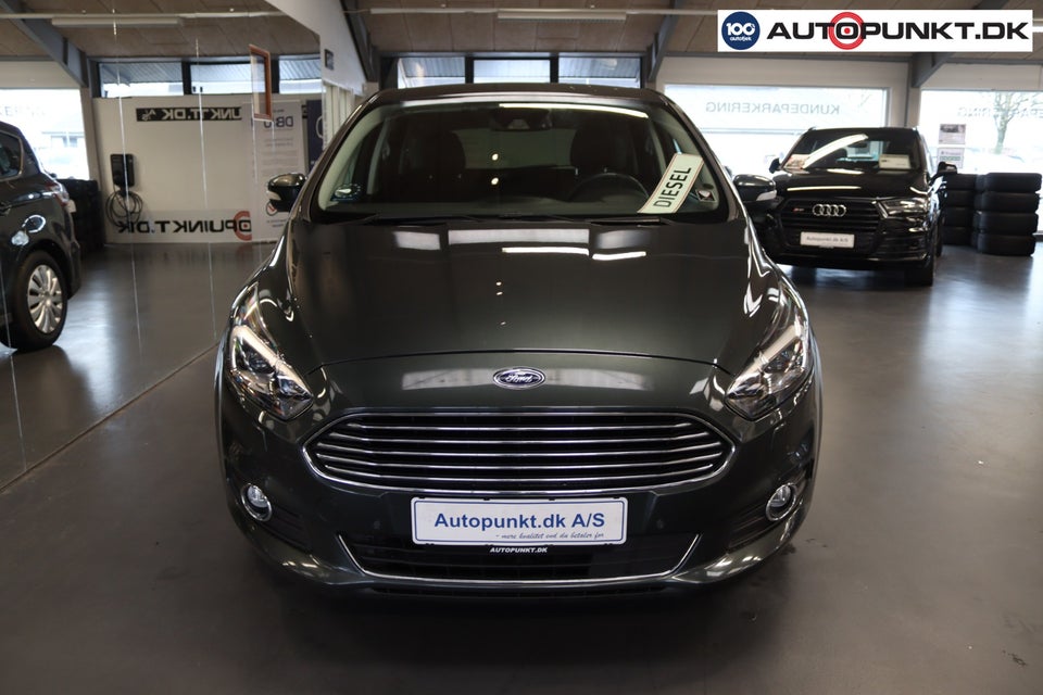 Ford S-MAX 2,0 TDCi 180 Titanium aut. 5d