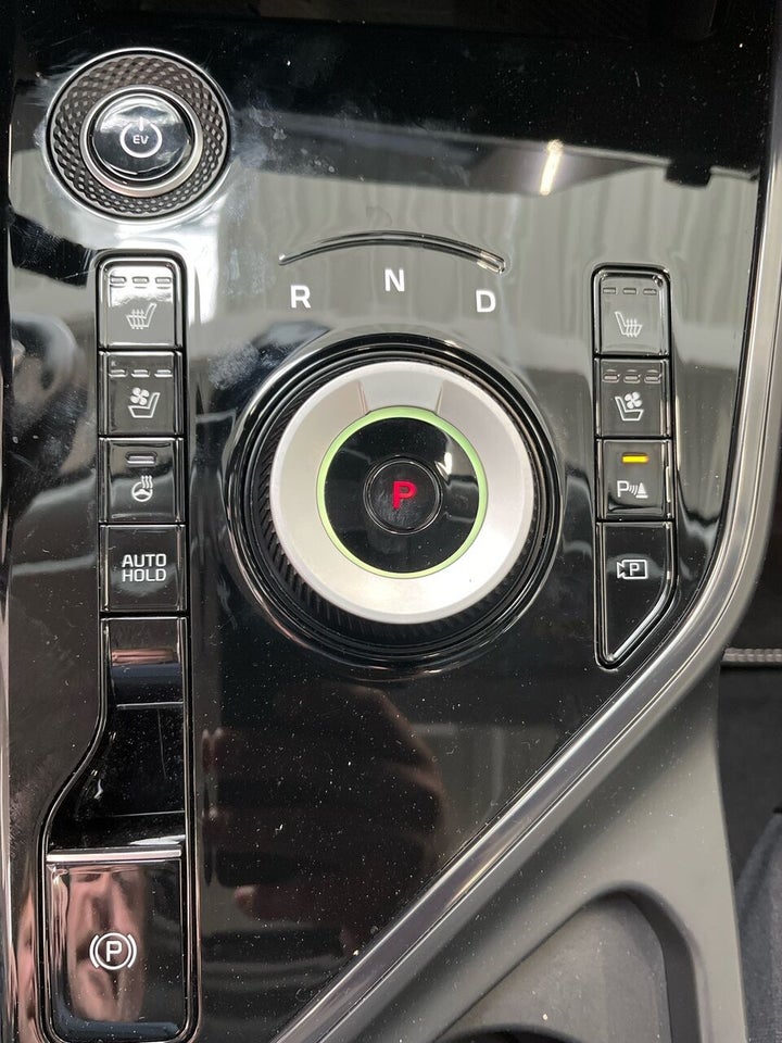 Kia Niro 64 EV Upgrade 5d
