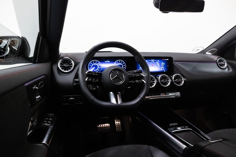 Mercedes EQA250+ AMG Premium 5d