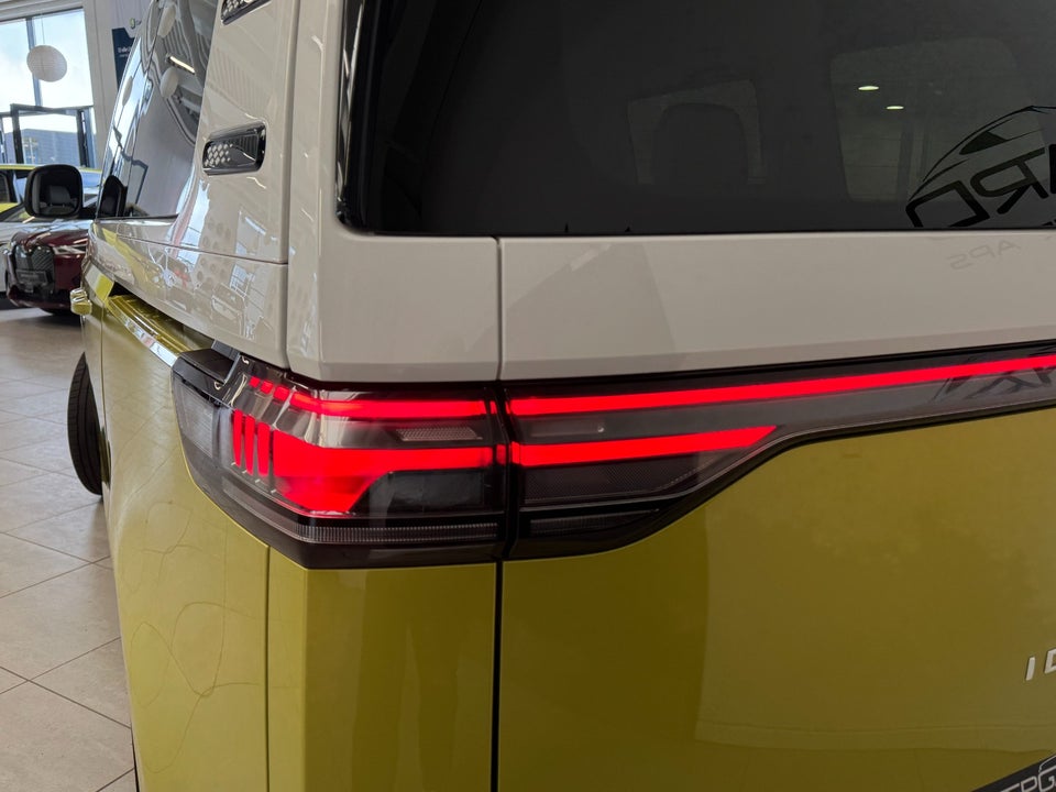 VW ID.Buzz 77 Style SWB 5d