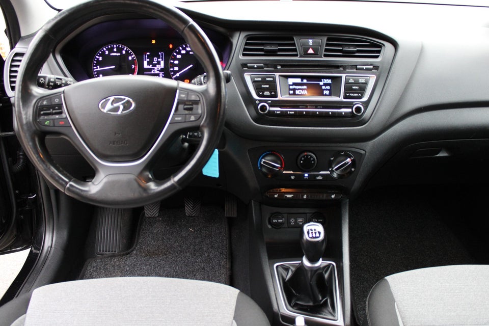 Hyundai i20 1,25 Trend 5d