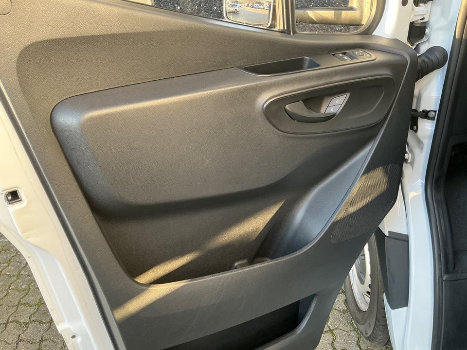 Mercedes Sprinter 317 2,0 CDi A3 Alukasse m/lift aut. RWD 2d