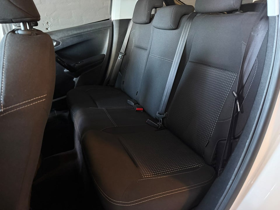 Peugeot 208 1,6 BlueHDi 100 Allure 5d