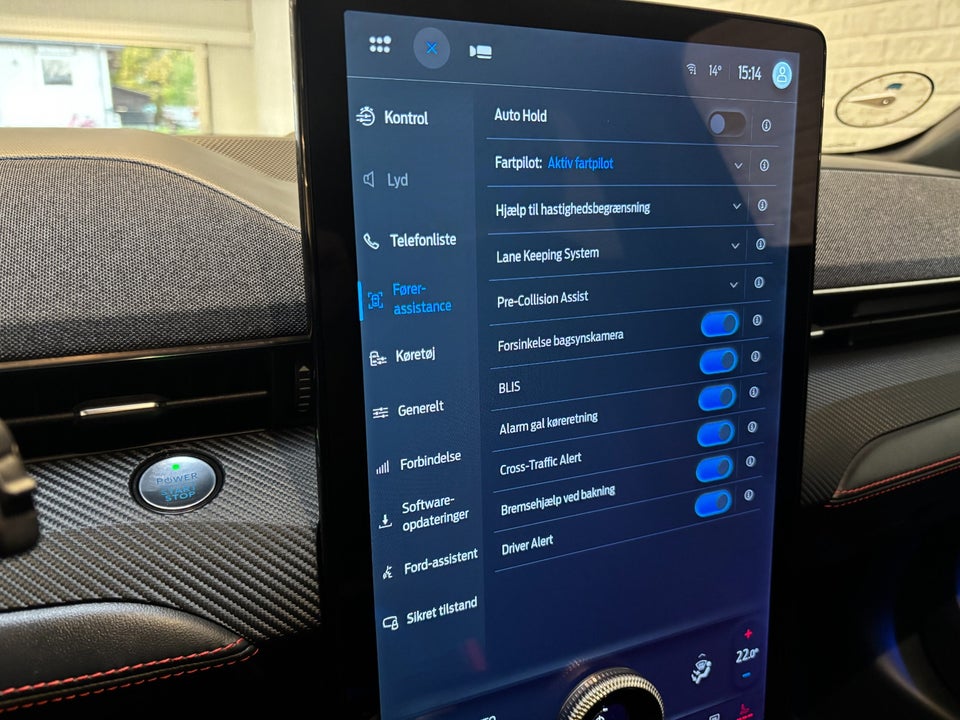 Ford Mustang Mach-E 70 Premium Standard Range AWD 5d