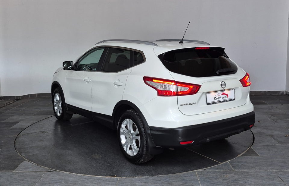 Nissan Qashqai 1,2 Dig-T 115 Tekna 5d