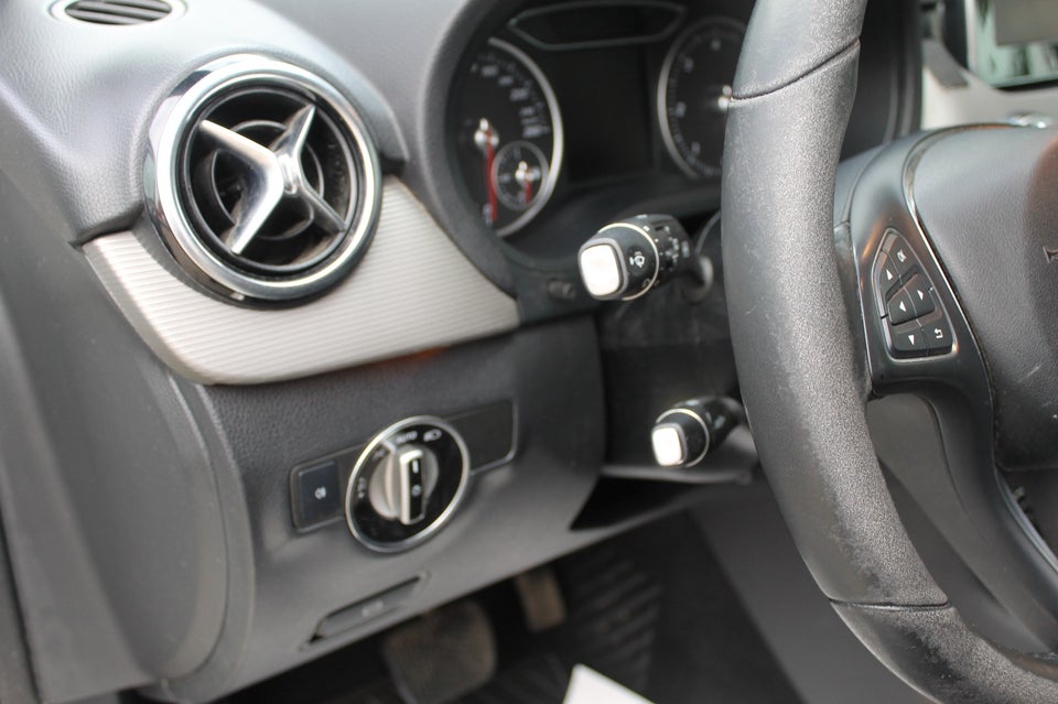 Mercedes B220 d 2,2 aut. Van 5d