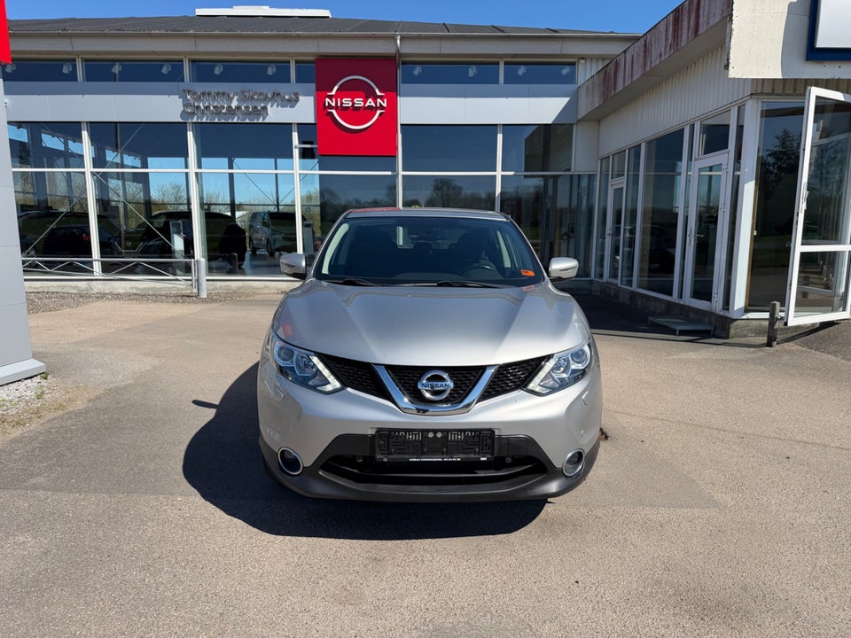 Nissan Qashqai 1,2 Dig-T 115 Acenta 5d