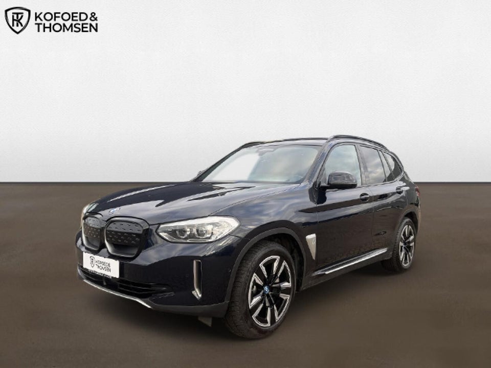 BMW iX3 Charged 5d