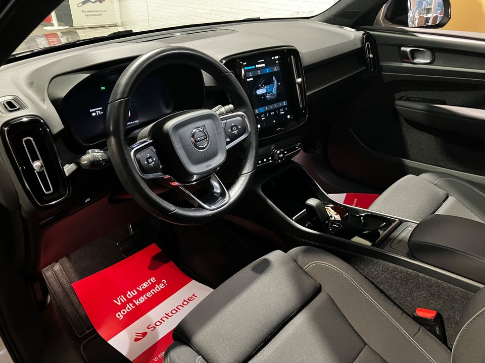 Volvo XC40 ReCharge Start 5d
