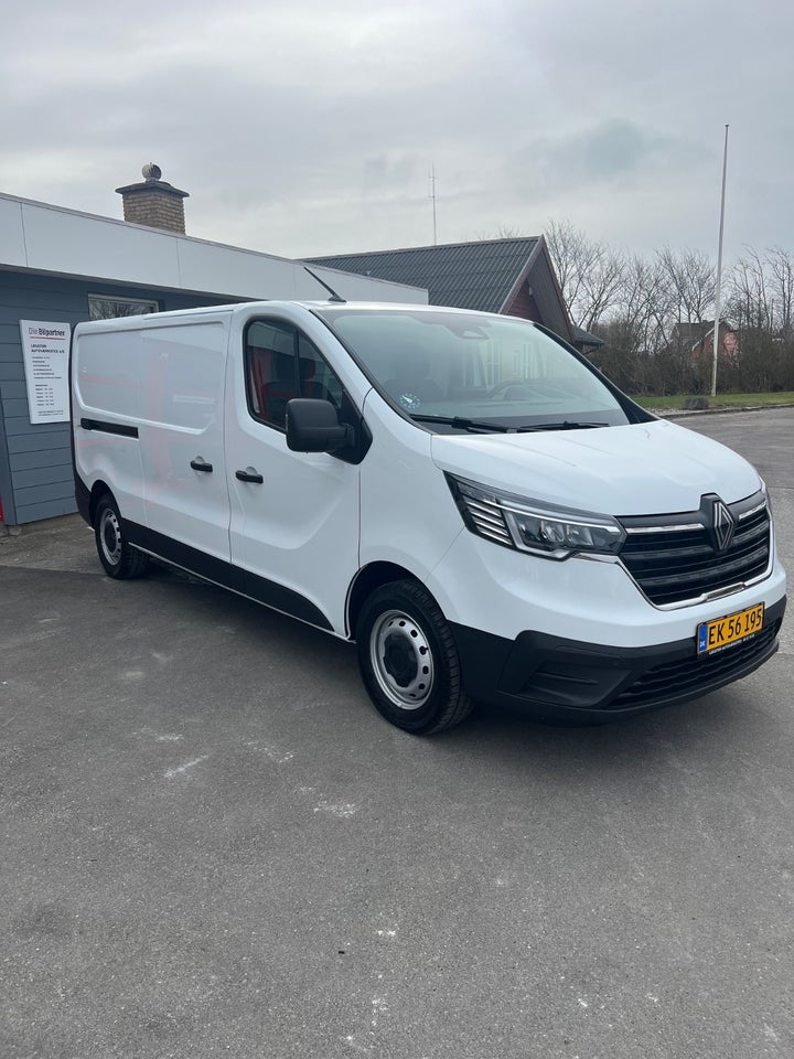 Renault Trafic 2,0 dCi 130 L2H1 Tekno