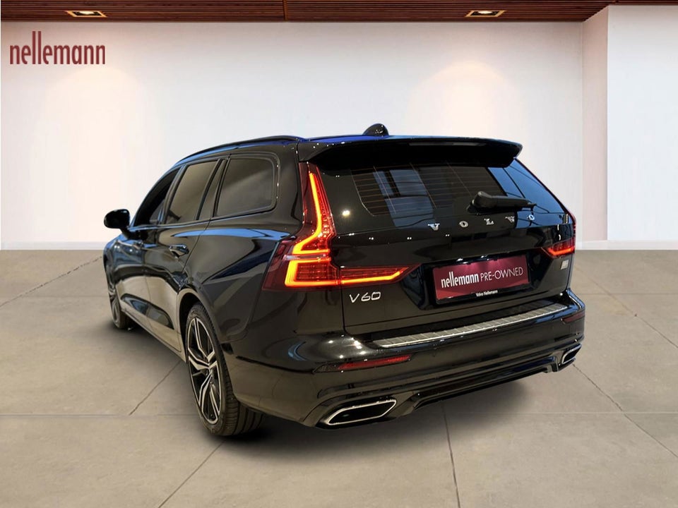 Volvo V60 2,0 T8 ReCharge R-Design aut. AWD 5d