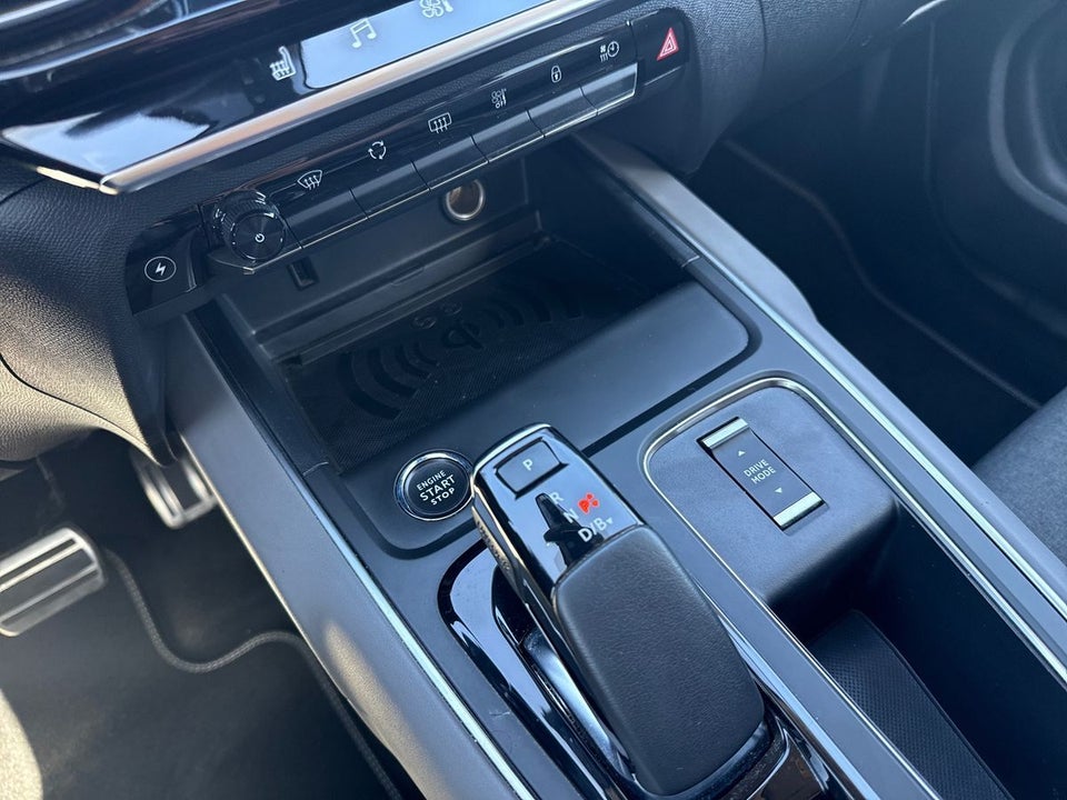 Citroën C5 Aircross 1,6 Hybrid Shine Sport EAT8 5d