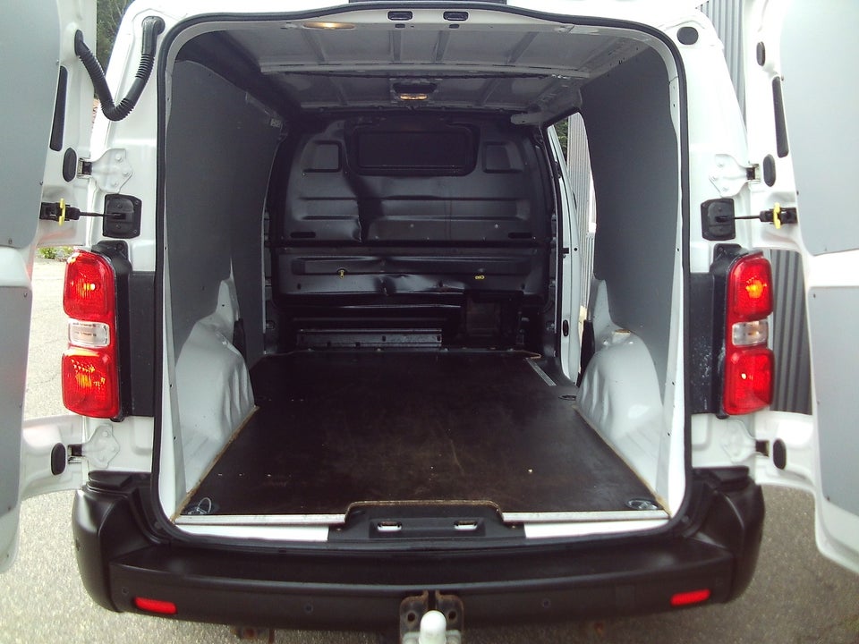 Opel Vivaro 2,0 D 145 Enjoy+ L3V2