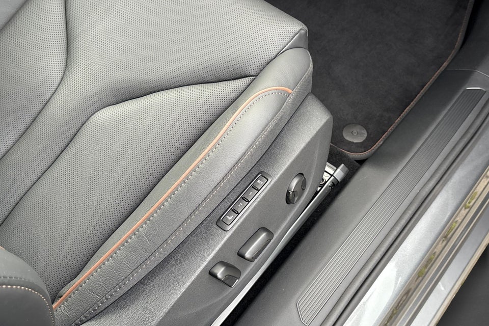 Skoda Enyaq 85 iV Laurin & Klement 5d