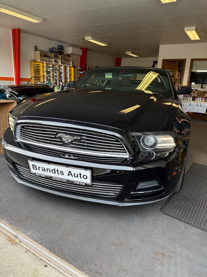 Ford Mustang 3,7 Cabriolet aut. 2d