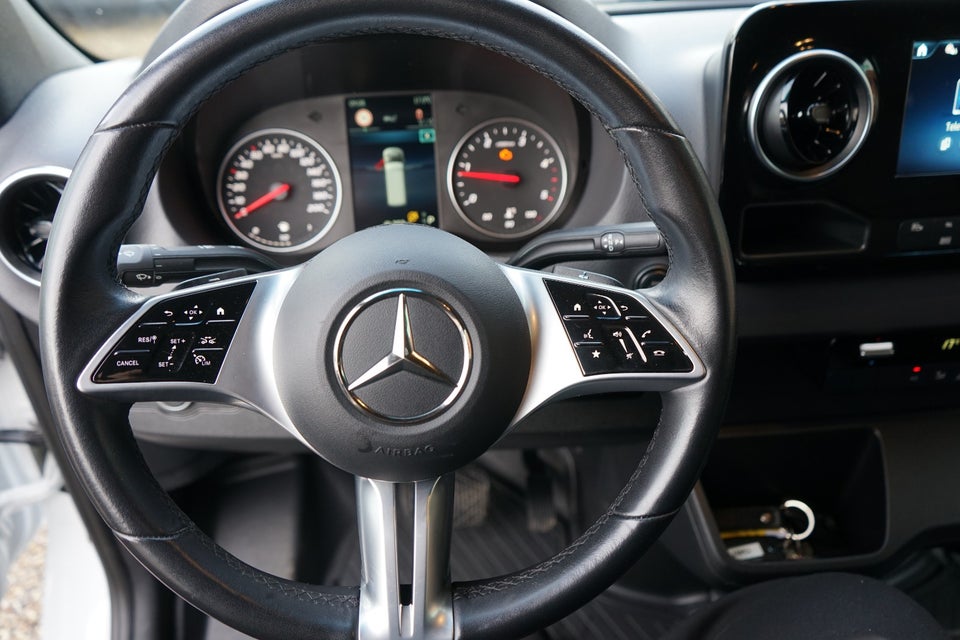 Mercedes Sprinter 317 2,0 CDi A3 Db.Kab PRO RWD 4d