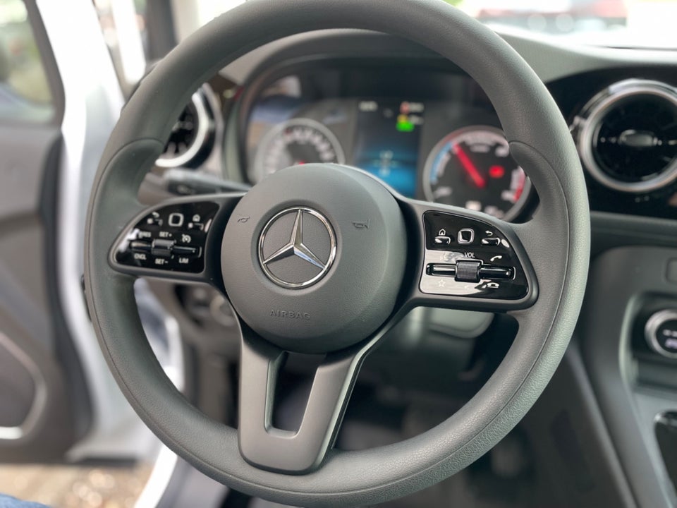 Mercedes eCitan A2 PRO Van