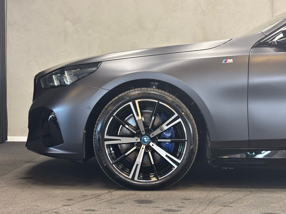 BMW i5 eDrive40 Touring M-Sport Pro 5d