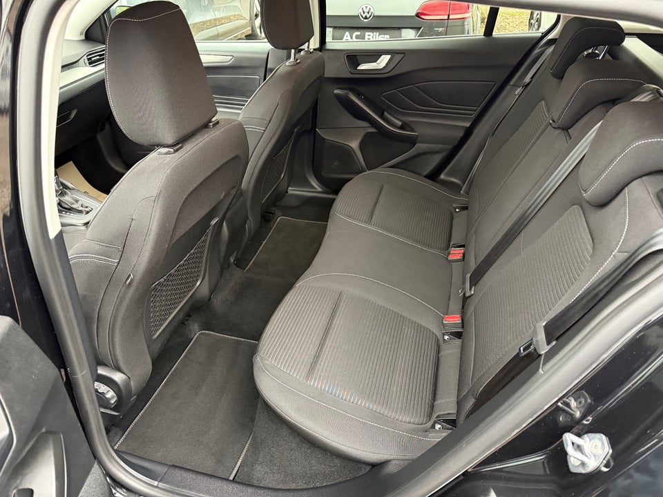 Ford Focus 1,0 EcoBoost mHEV Titanium stc. DCT 5d