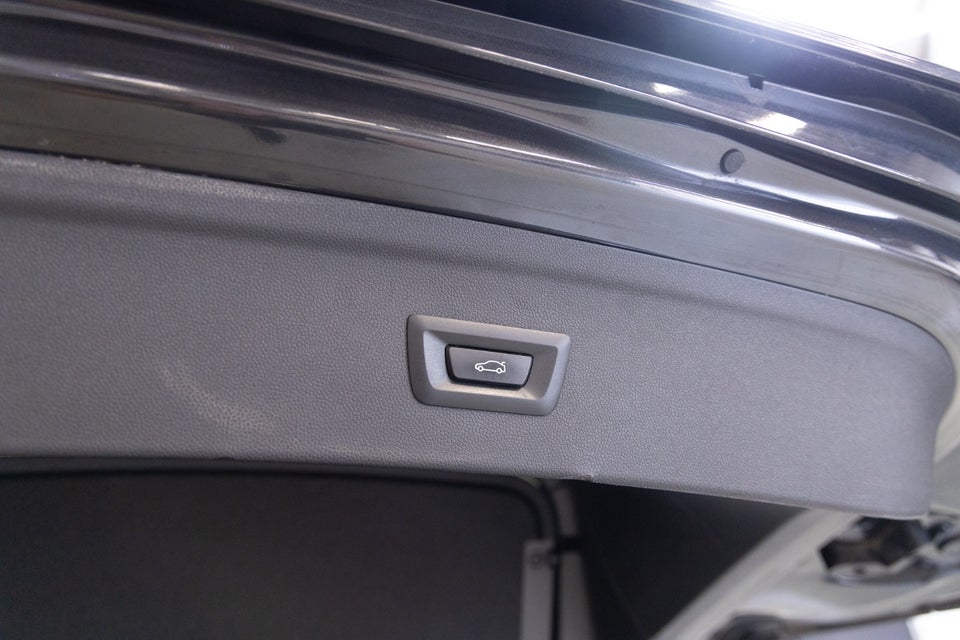 BMW iX xDrive40 Sport 5d