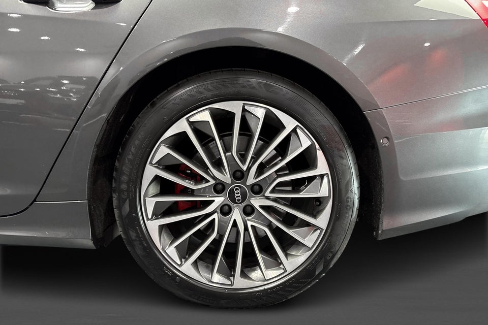 Audi A6 55 TFSi e Sport Prestige Avant quattro S-tr. 5d