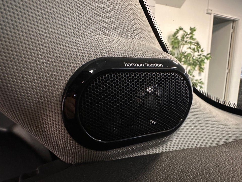 MINI Cooper SE Maximise 3d