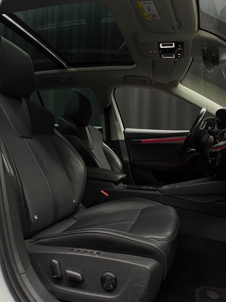 Skoda Octavia 1,4 TSi iV Sportline Combi DSG 5d