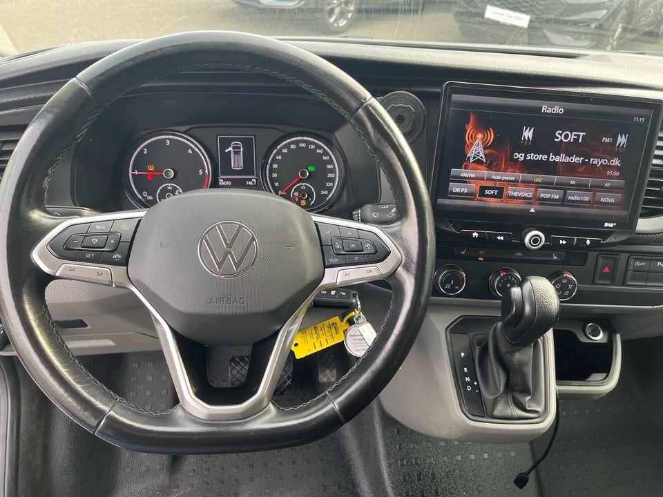 VW Transporter 2,0 TDi 150 Kassevogn DSG lang