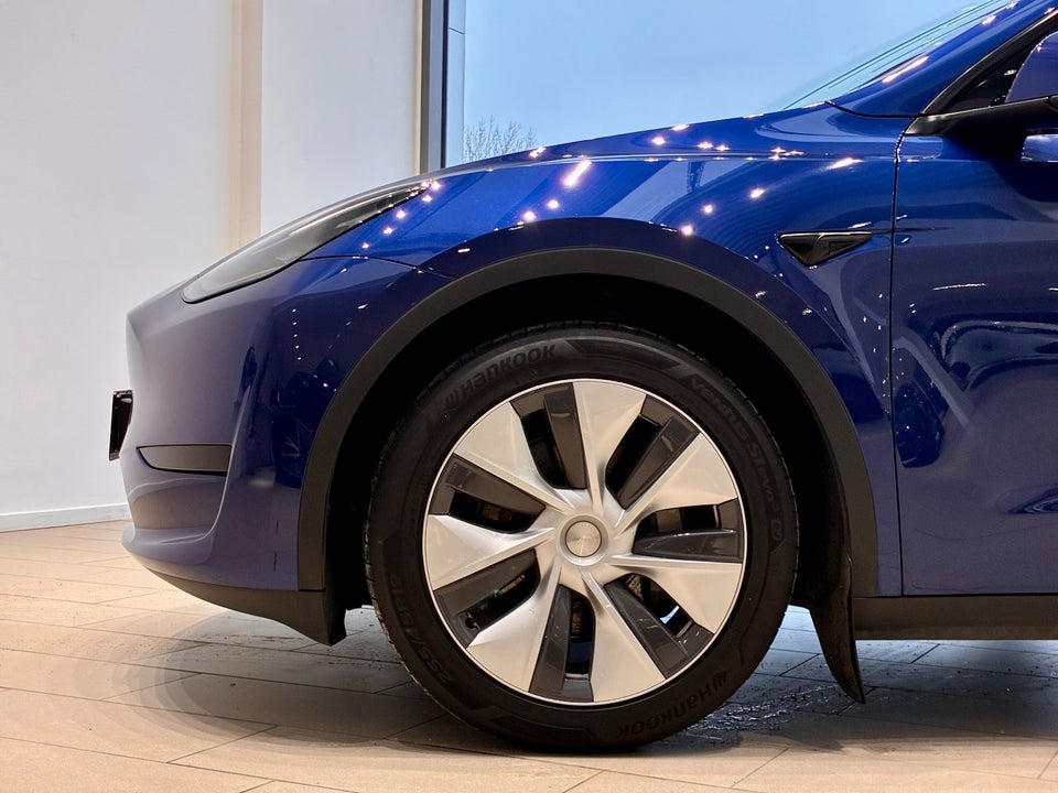 Tesla Model Y RWD 5d