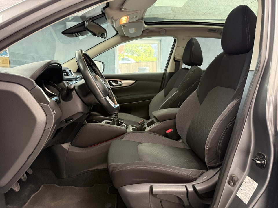 Nissan Qashqai 1,2 Dig-T 115 N-Connecta 5d