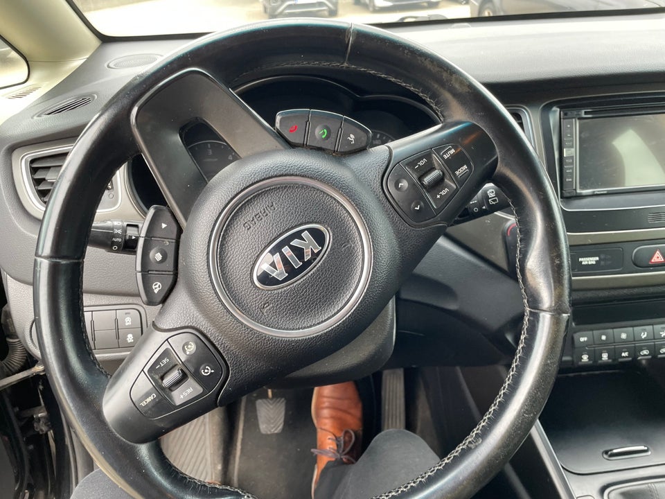 Kia Carens 1,7 CRDi 115 Style 7prs 5d