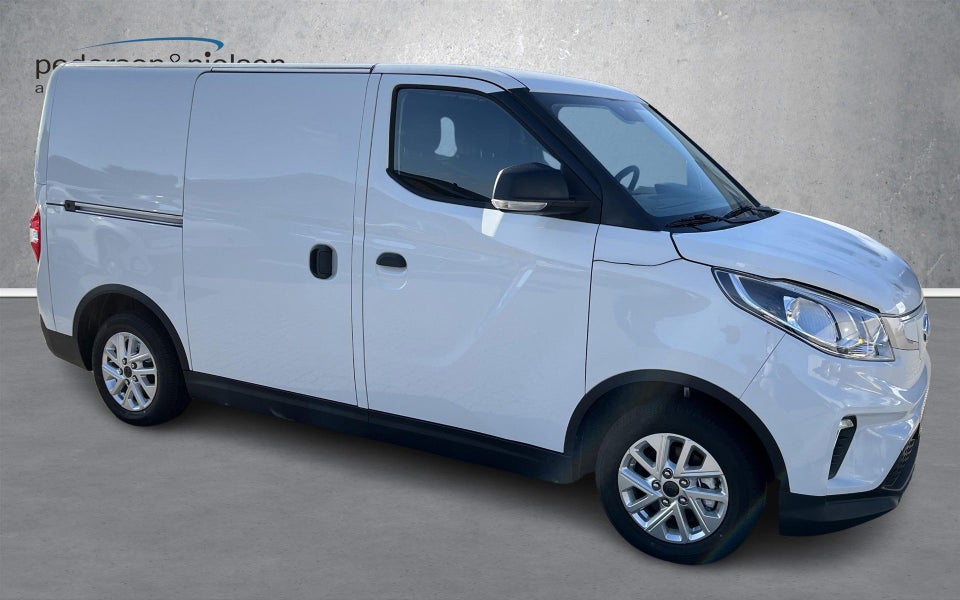 Maxus e-Deliver 3 50 Cargo Van SWB