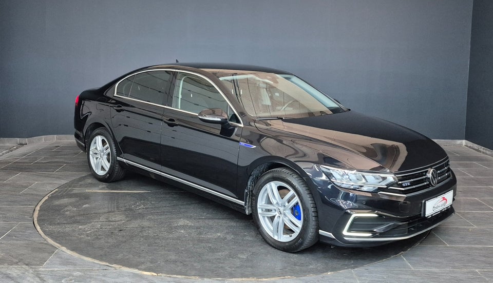 VW Passat 1,4 GTE High DSG 4d