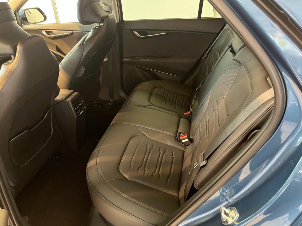 Kia Niro 64 EV Prestige 5d