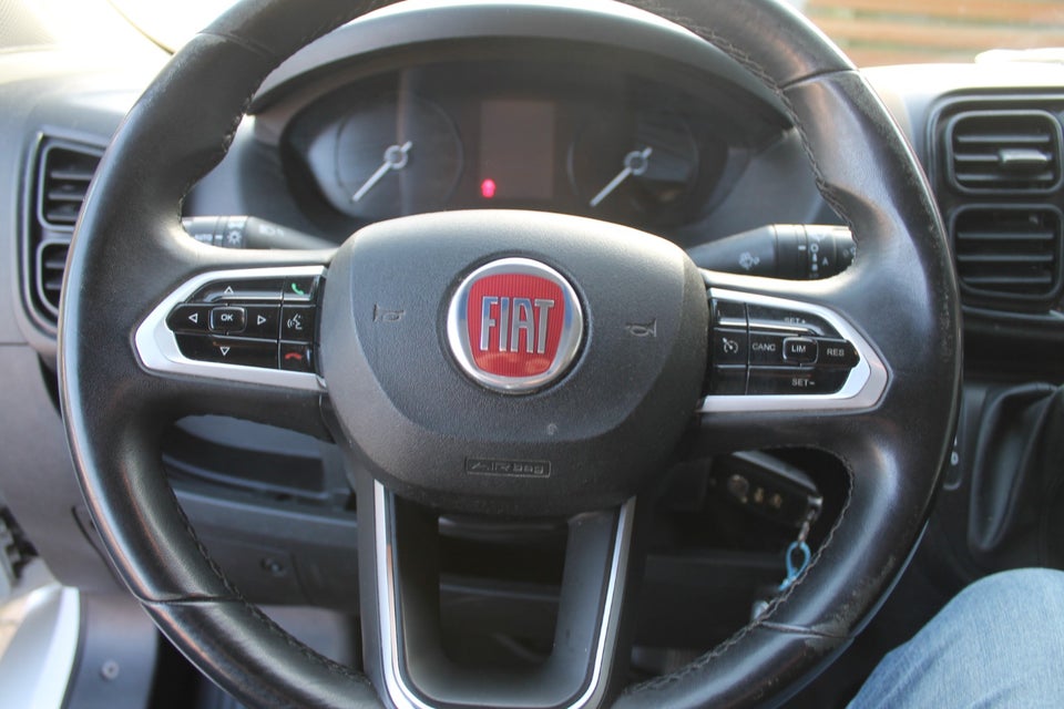 Fiat Ducato 35 2,2 MJT 140 Kassevogn L3H2 Pro+ aut.